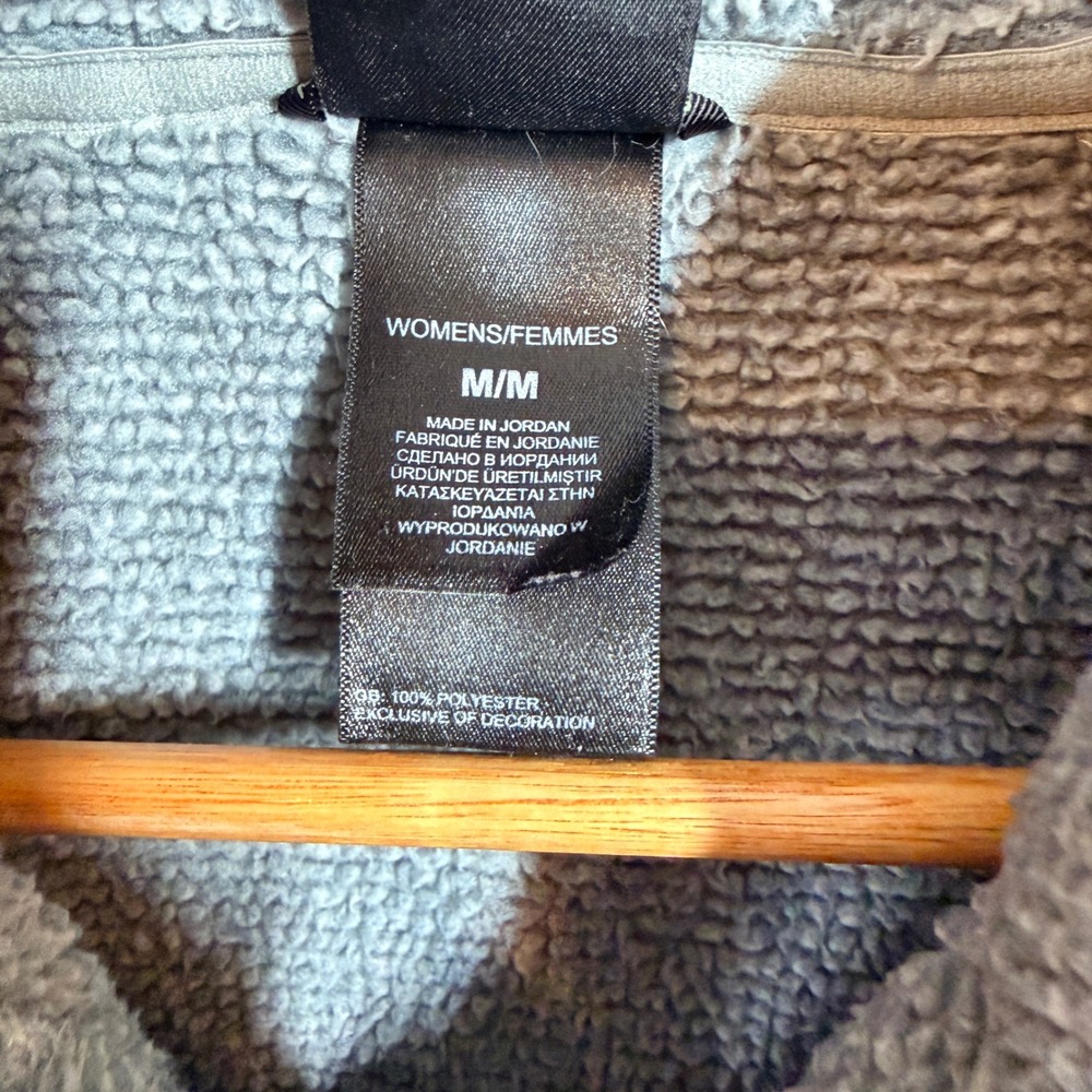 The North Face Fleece Jacket Womens Medium Gray Osito Full Zip High Pile Soft - Picture 4 of 7